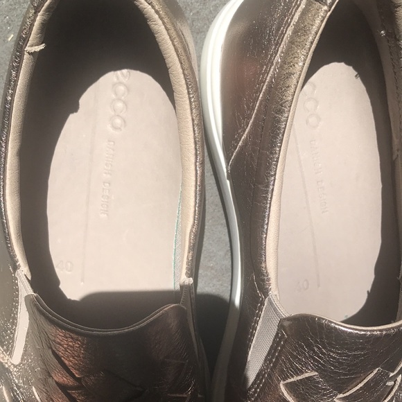 ⚜️NWOT Ecco slip-ons⚜️ - Picture 4 of 6